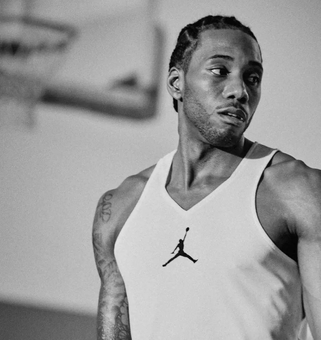 再换一个角度看看浩克的任意球！（换个视角再看浩克的任意球！）