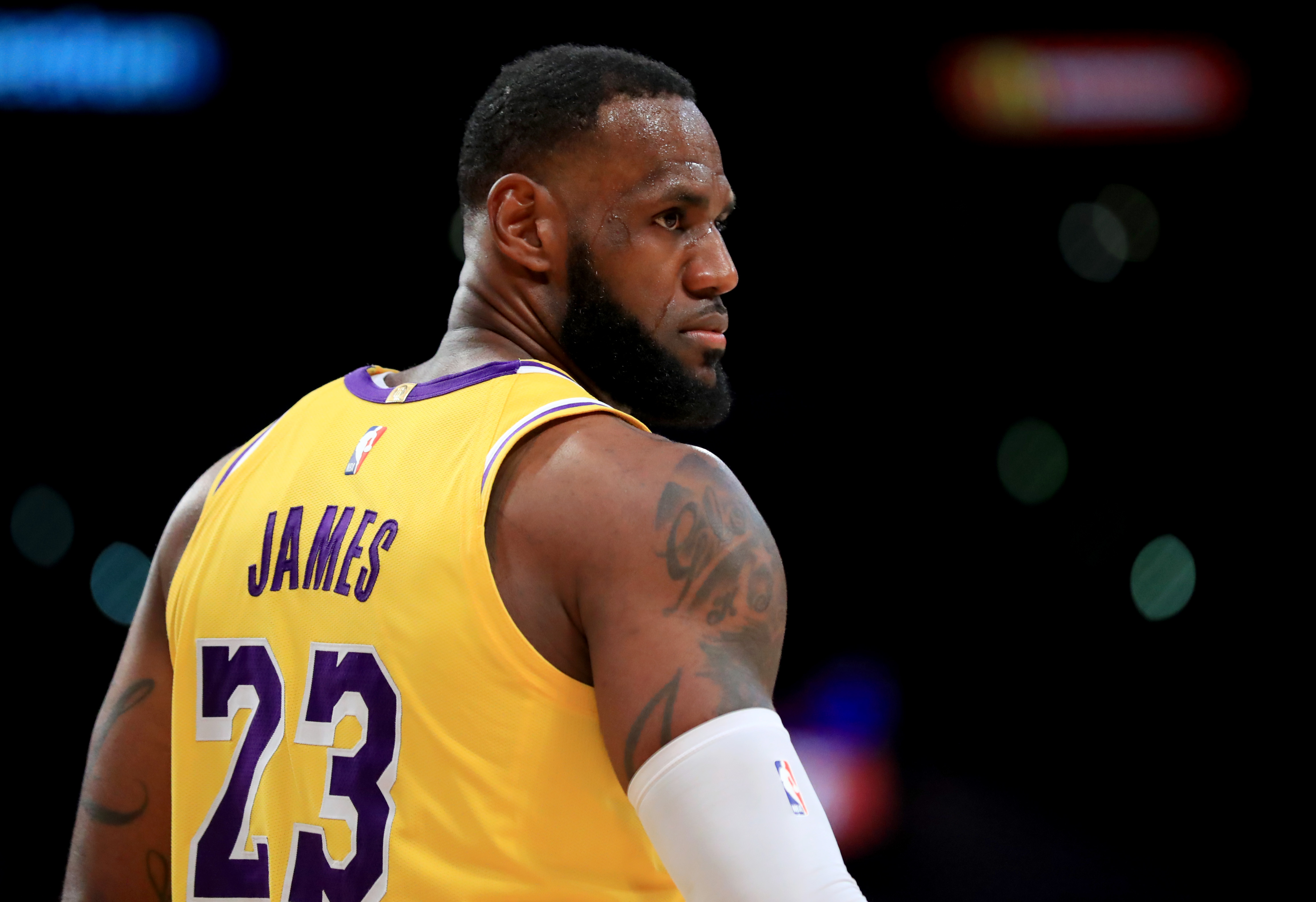 斯基拉：卡尔博尼会在冬窗回国米，比萨和维罗纳有意租借（斯基拉：卡尔博尼将于冬窗回归国米，比萨与维罗纳有意以租借方式引进）