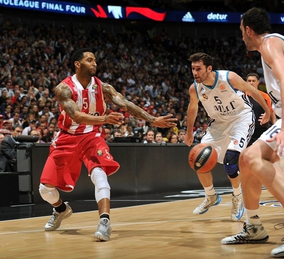 懂球帝2025年6-7月MVP候选出炉：帕尔默领衔，切尔西巴黎各3人（懂球帝公布2025年6-7月MVP候选：帕尔默领衔，切尔西与巴黎各有3人入围）