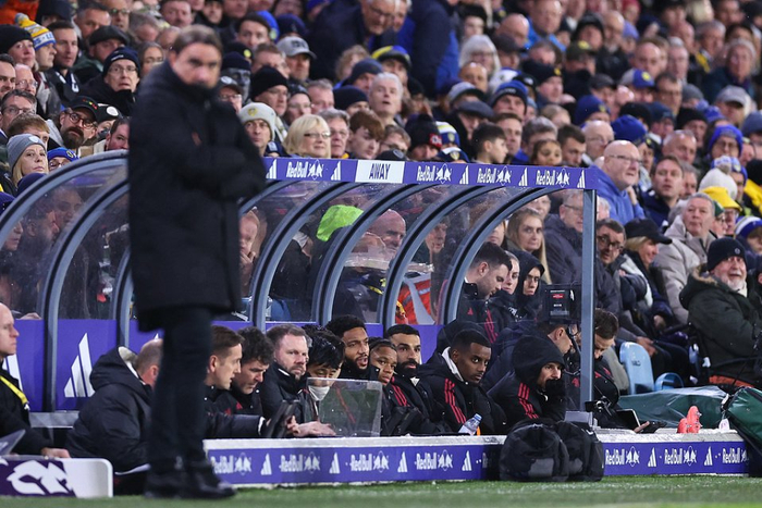 职业生涯第六次获奖，奥布拉克领取萨莫拉奖（奥布拉克生涯第六度荣膺萨莫拉奖）