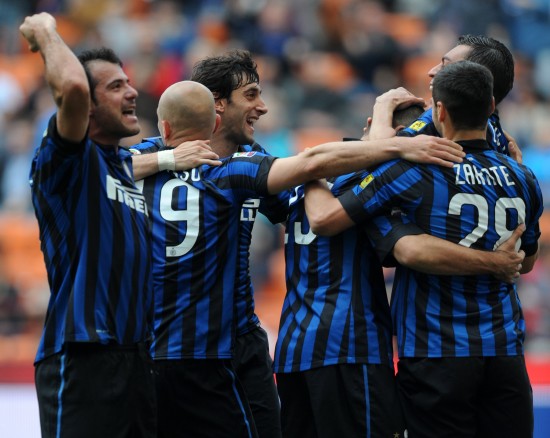 媒体人：东契奇有伤是事实，但今晚他就是副作用（媒体人：东契奇确实有伤，但他今晚反而成了球队的负担）