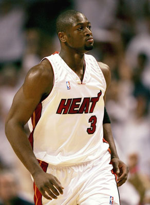 西甲半场：两队门将均状态上佳连扑好球，赫塔菲0-0埃尔切（西甲半场战报：门将齐神勇频献扑救，赫塔菲暂0-0埃尔切）