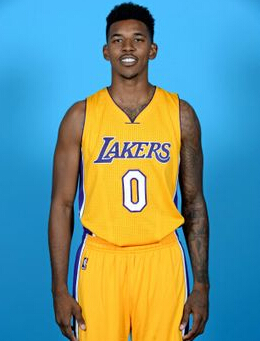 他的对抗比以前硬太多（他的对抗强度今非昔比）