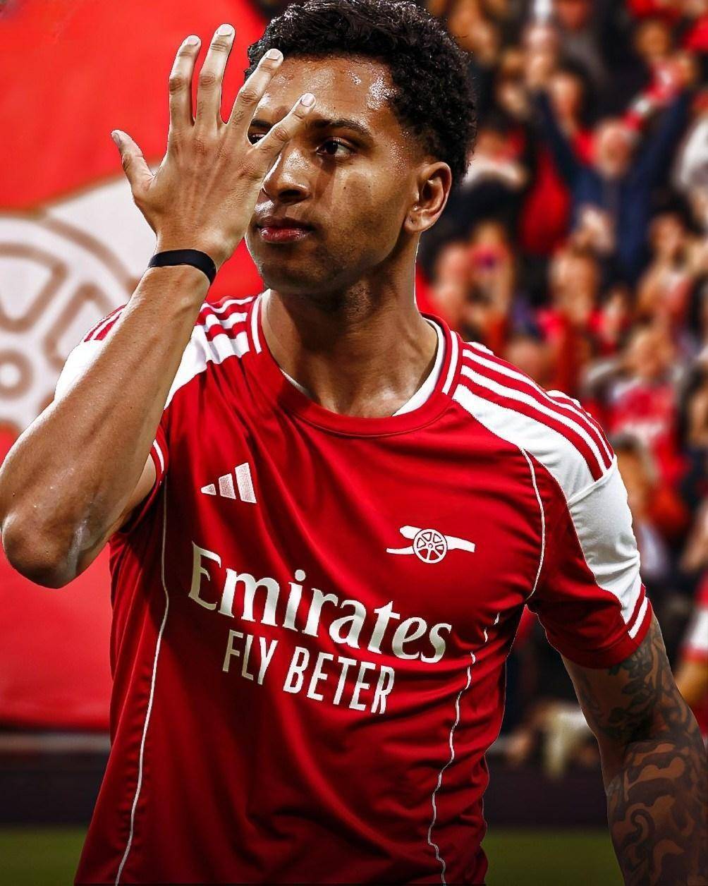 每体：与塞维利亚四月节撞期，西足协重新评估国王杯决赛日期（每体：因与塞维利亚四月节重叠，西足协考虑调整国王杯决赛日期）